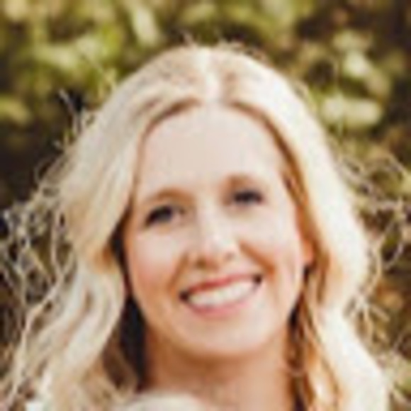 Meet your Posher, Cortney - Picture 1 of 1